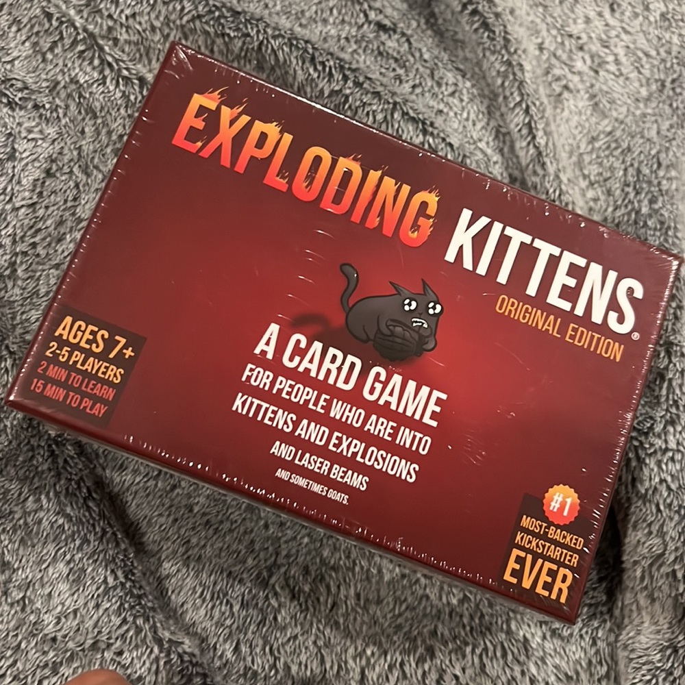 Exploding Kittens Original Edition Game - Picture 6 of 7